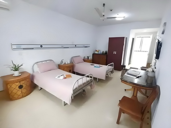 深圳落户积分_E句话 | 董璇“新婚即分居”？ 得特表现别投入她在现场