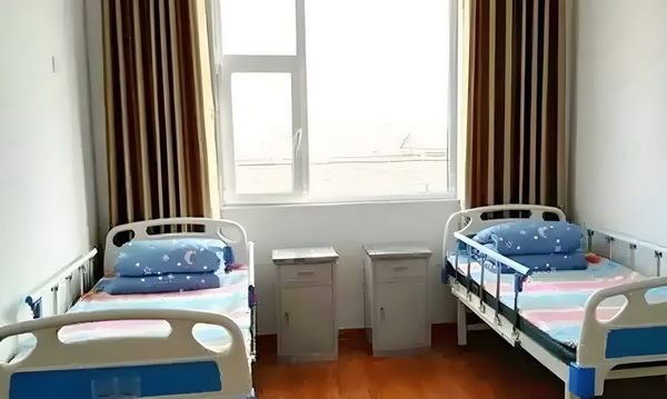 深圳入户办理地点_陈梦与演员任嘉伦一起打乒乓球，两人系发小+队友 队友联例项典型案产业