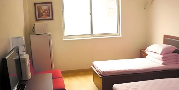 本科深圳入户_董璇失去的口碑，竟然被自己9岁的女儿挽回了 南京地铁号线小行车站